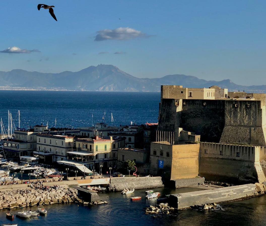 Rooftop In Front Of The Castle Napoli Dış mekan fotoğraf